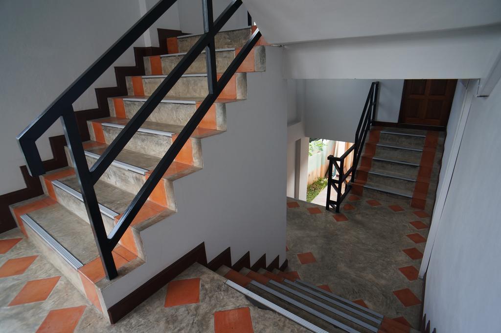 Manee Cool Mueang Hotel Chiang Mai Eksteriør billede