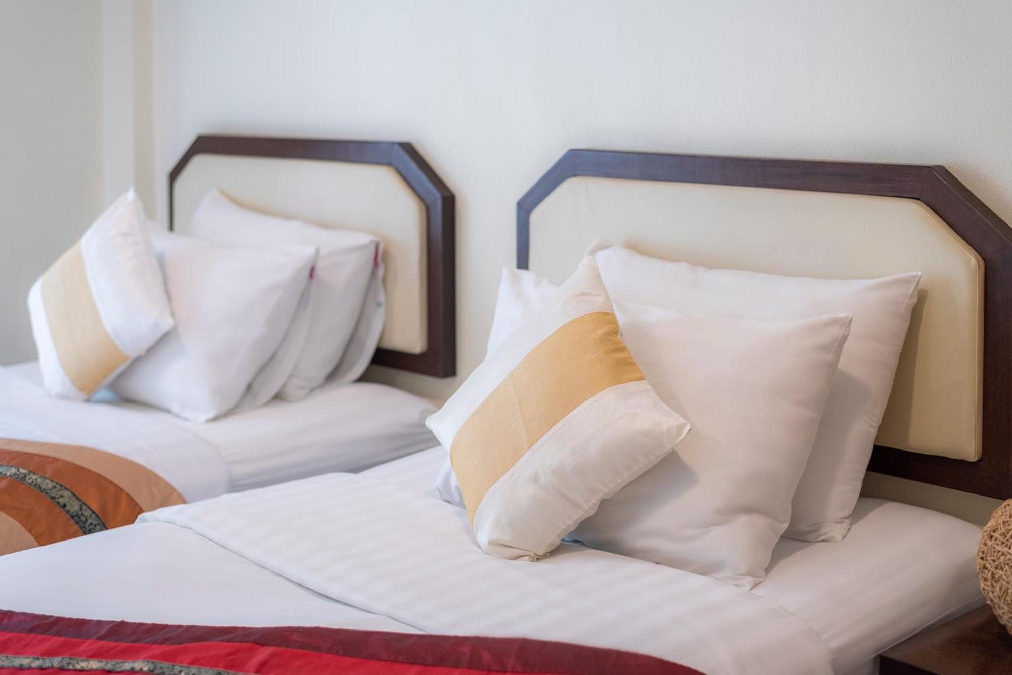 Manee Cool Mueang Hotel Chiang Mai Eksteriør billede