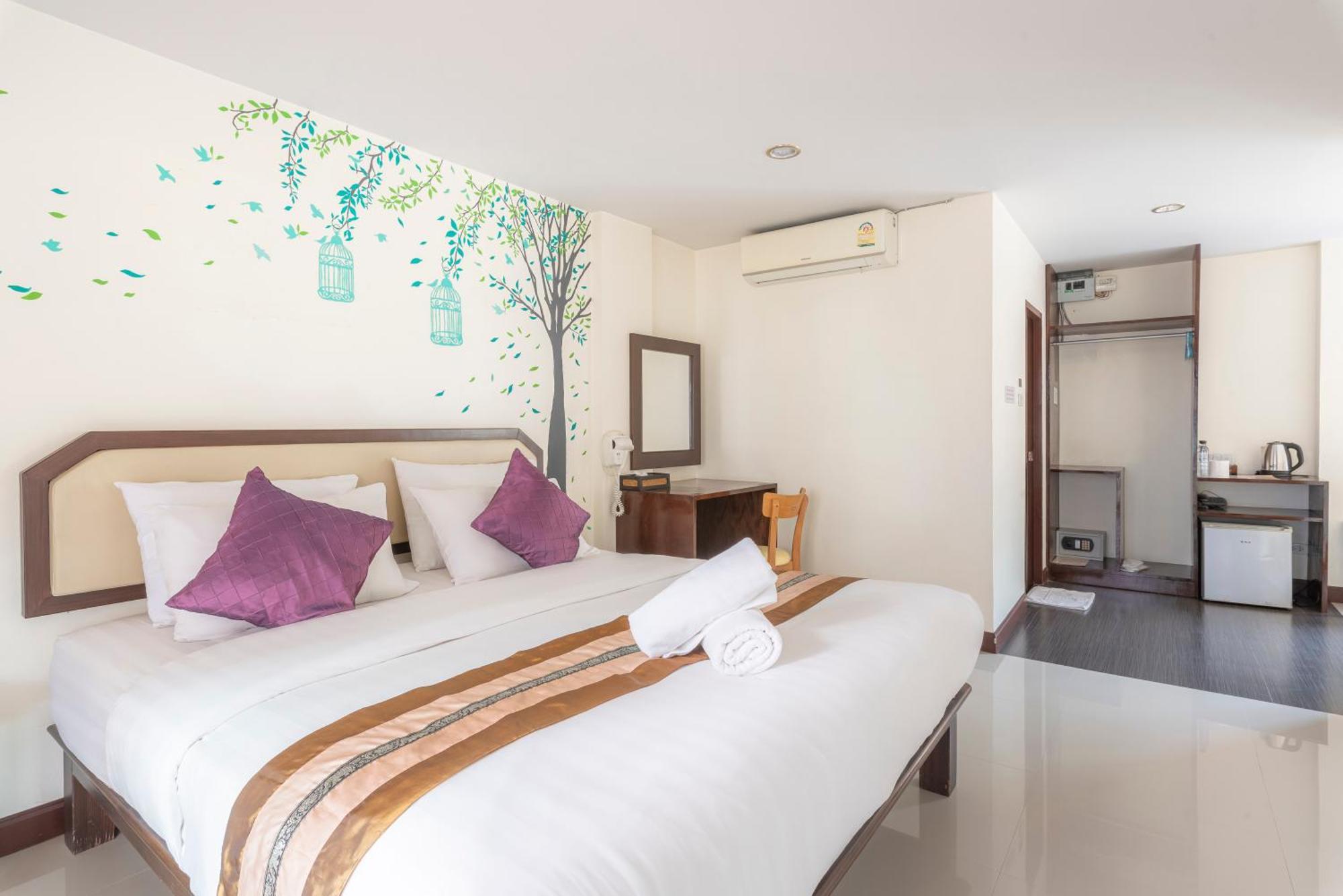 Manee Cool Mueang Hotel Chiang Mai Eksteriør billede