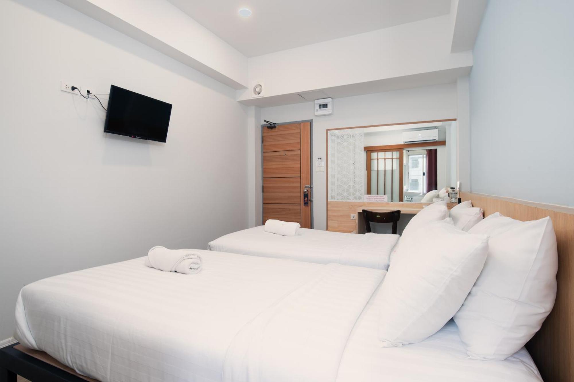 Manee Cool Mueang Hotel Chiang Mai Eksteriør billede