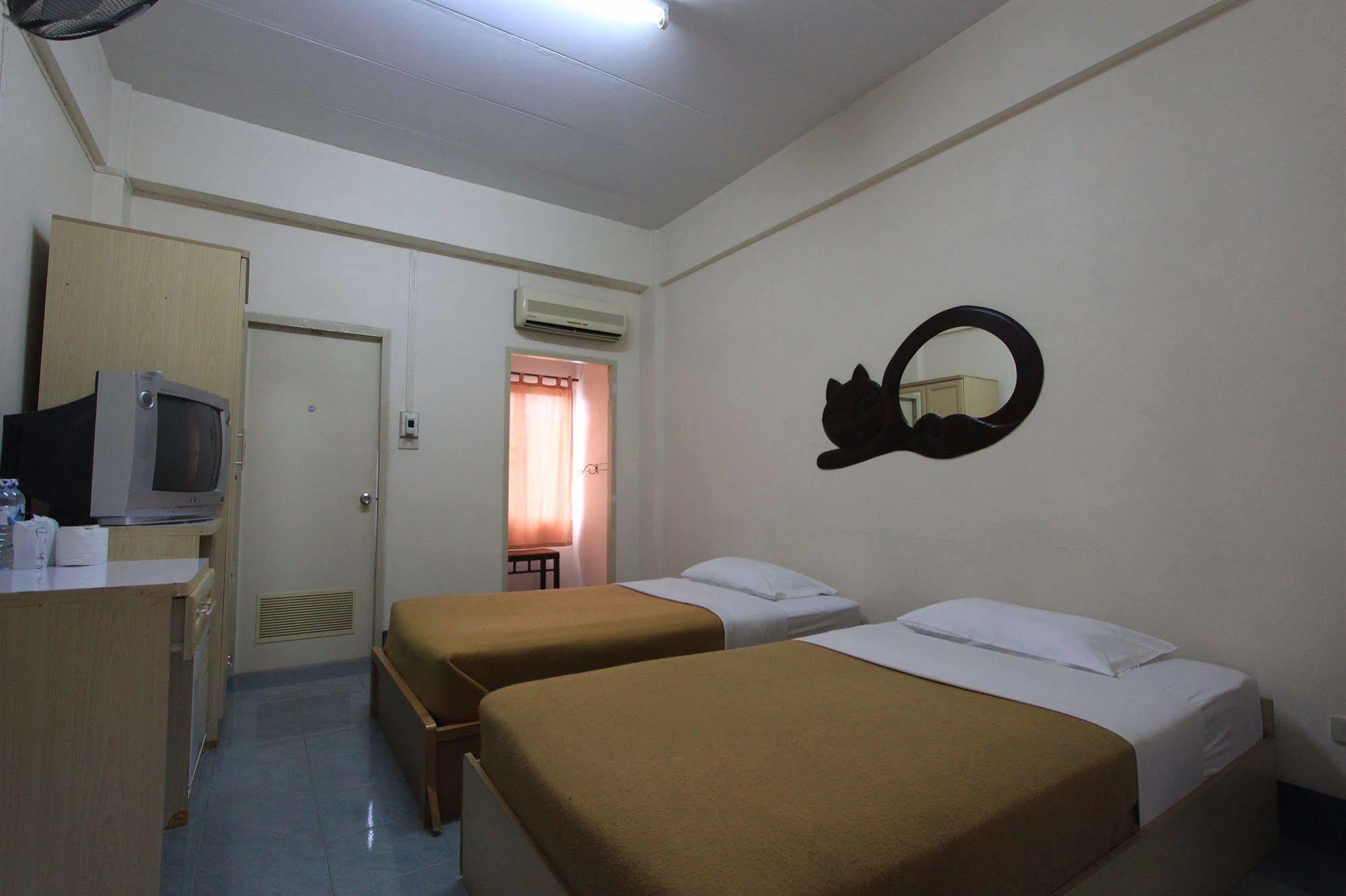 Manee Cool Mueang Hotel Chiang Mai Eksteriør billede