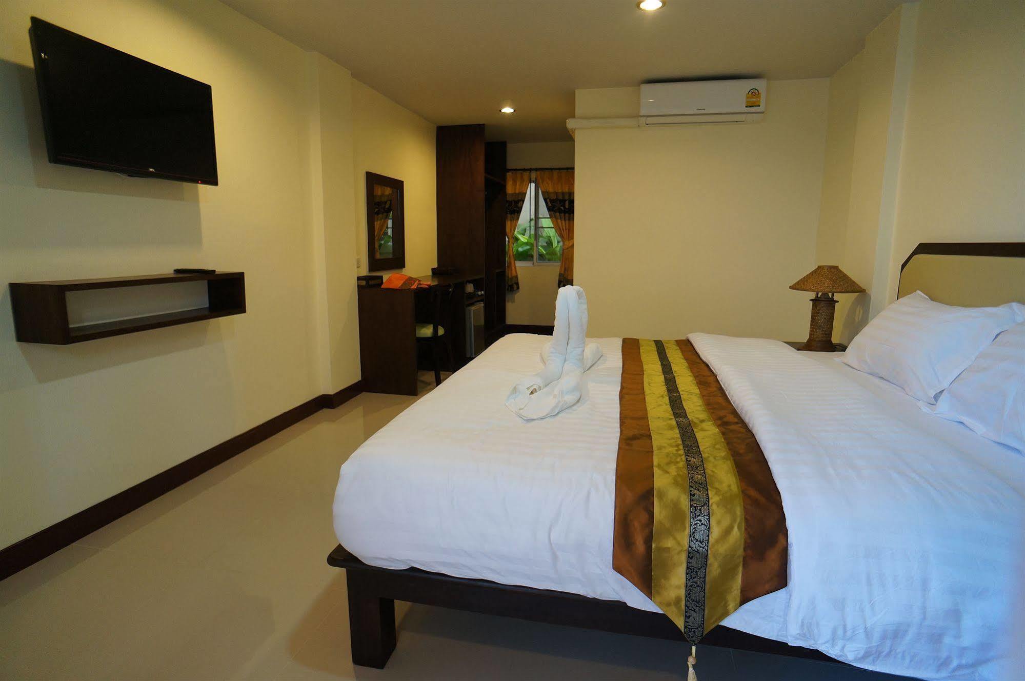 Manee Cool Mueang Hotel Chiang Mai Eksteriør billede